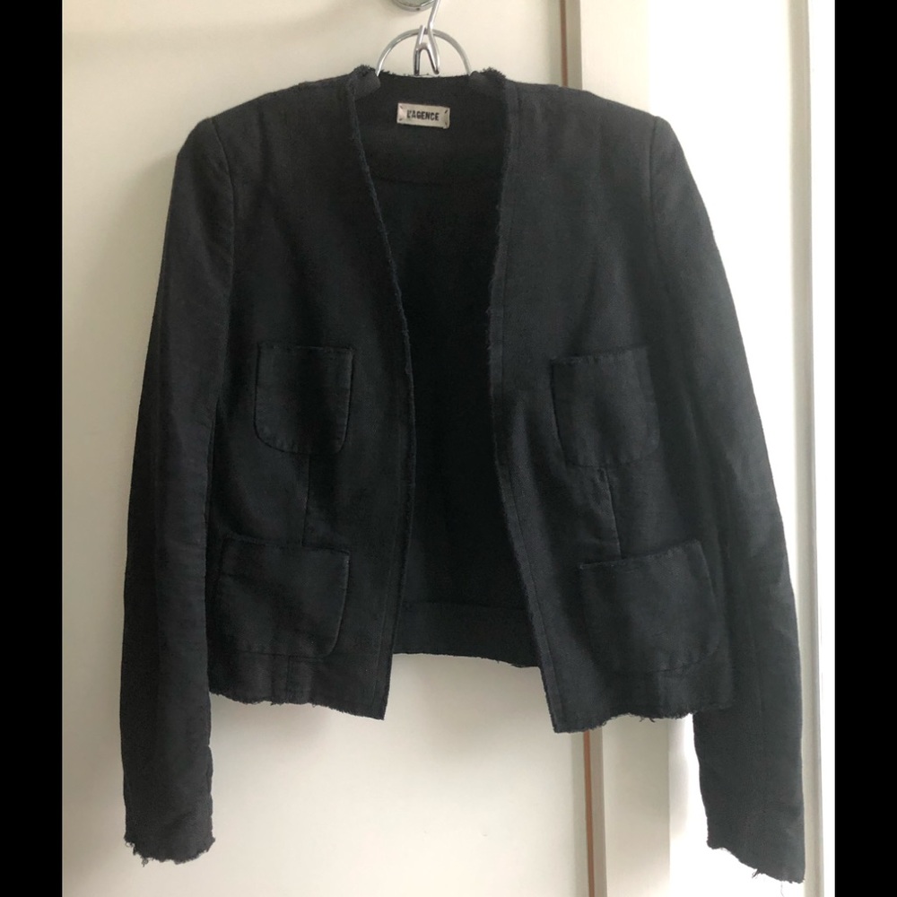 Sz 8 Navy L’agence blazer with patch pockets